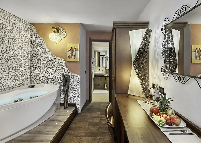 Rocca Della Sena Hotel