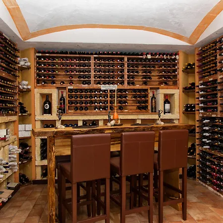 Отель Rocca Della Sena 4*