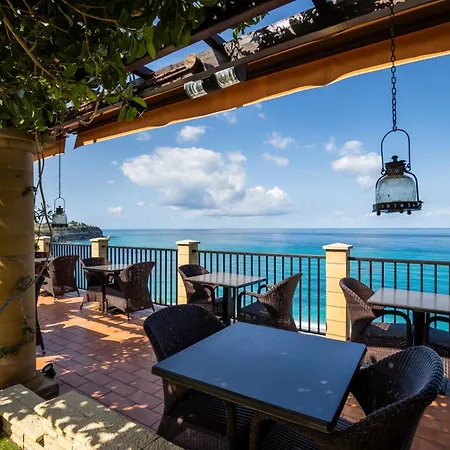 Rocca Della Sena Hotel