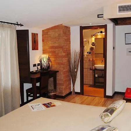 Rocca Della Sena 4* Тропея