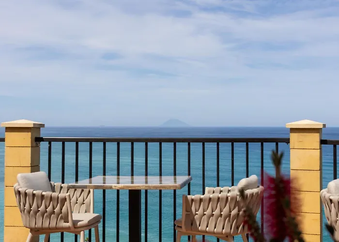 Rocca Della Sena 4* Tropea